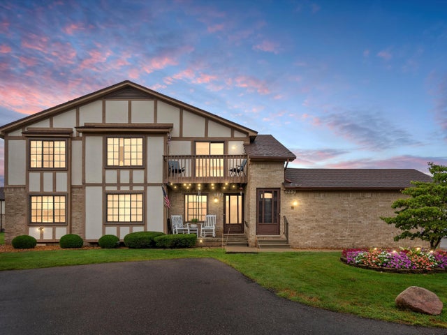 953 Country Club Dr Drive, St. Clair Shores city