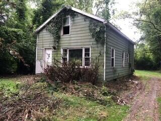 7230 Arkon Road, Augusta charter township