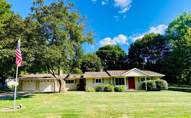 1205 Leinbach Avenue, Bloomfield charter township