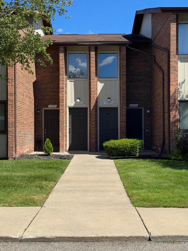33769 Pondview Circle Unit: 59, Livonia city