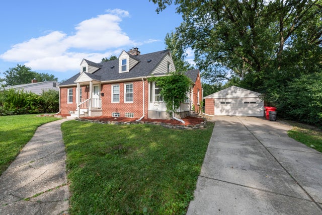 28080 Pierce Street, Southfield city