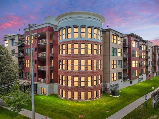 218 W Kingsley Unit: Unit 209, Ann Arbor city
