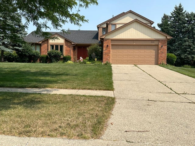 5470 Cheltenham Drive, Troy city