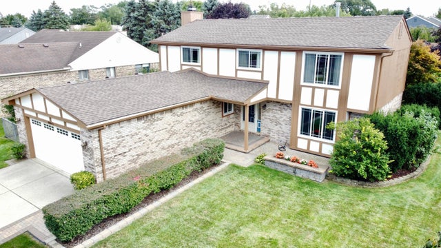 8894 Knolson Ave Avenue, Livonia city