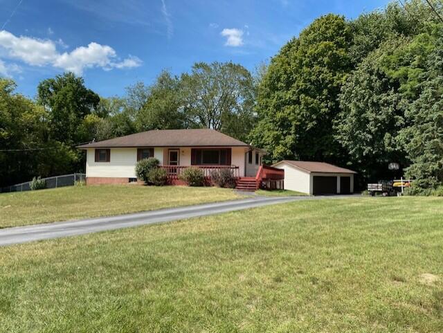5181 Bolla Road, Augusta charter township