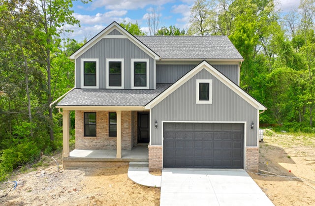 134 River Drive, Milford village