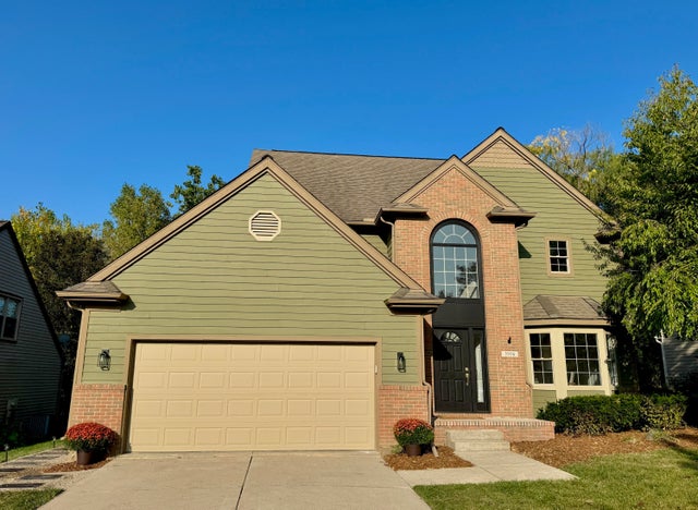 3956 Highlander Way E, Pittsfield charter township