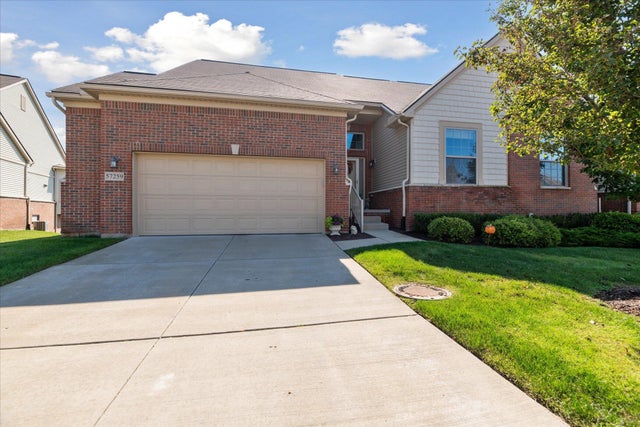 57259 Windmill Pointe, Lyon charter township