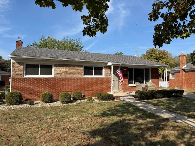 1934 Pinetree Drive, Trenton city