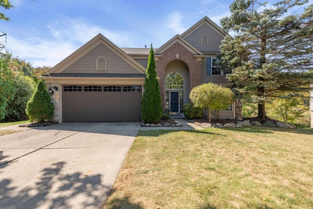 891 Westhills Drive, South Lyon city