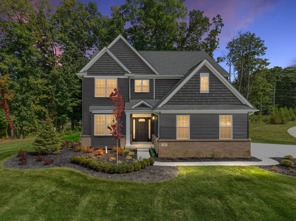 359 Amelia Circle, South Lyon