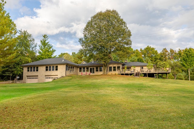 7847 Scully Road, Webster township