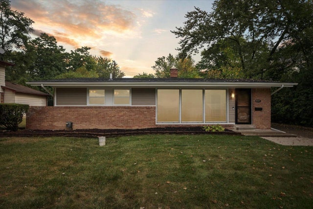 29484 Spring Hill Drive, Southfield city