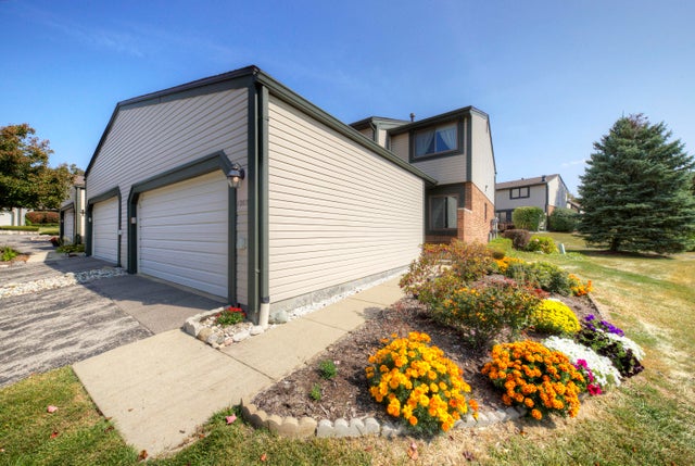 1202 Concord Court Unit: 67, Northville city
