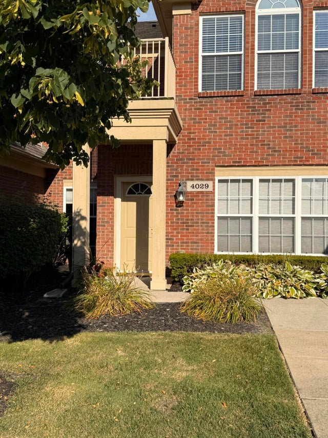 4029 Cornerstone Drive, Canton charter township