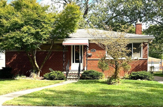 9160 Kinloch Street, Redford charter township
