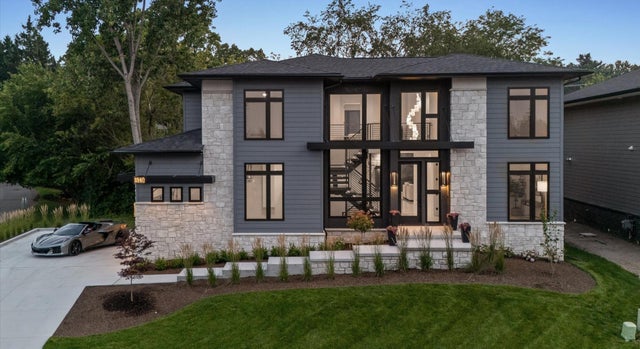 1840 Sadie Shore Drive, Commerce charter township