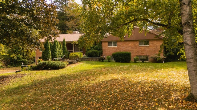 1365 Chalmers Drive, Ann Arbor charter township