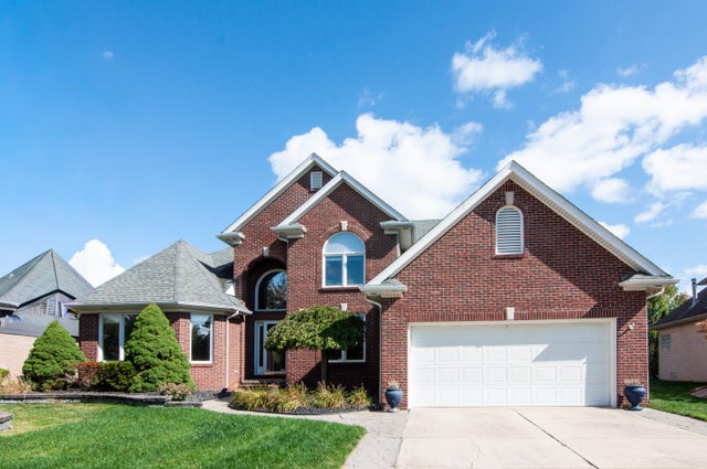 48610 American Elm Drive, Macomb township