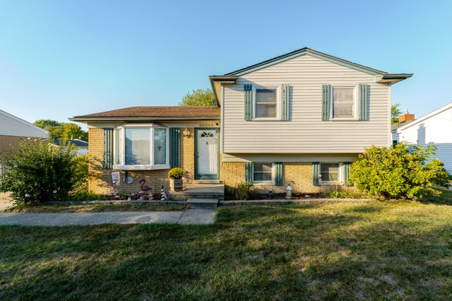22244 Birch Street, Woodhaven city