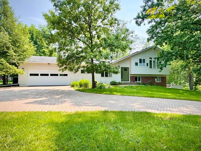 2277 W Huron River Drive, Ann Arbor charter township