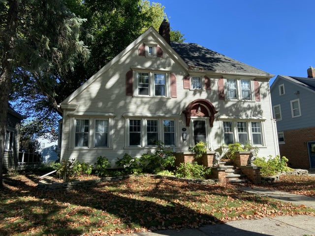 22200 Gregory Street, Dearborn city