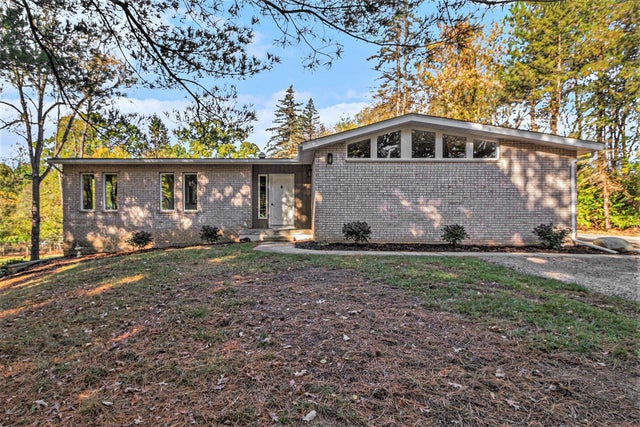 5260 Kensington Road, Brighton township