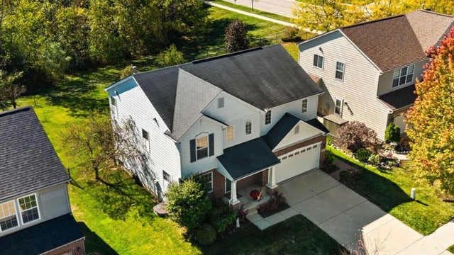 8842 Somerset Lane, Superior charter township