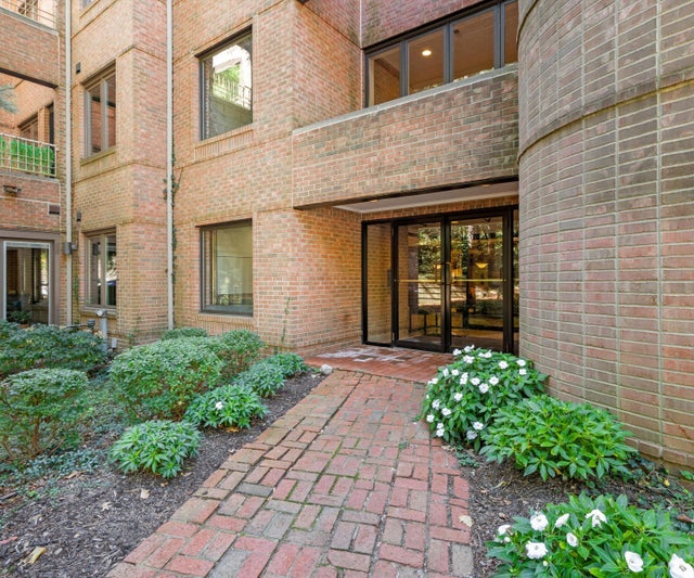 3000 Glazier Way Unit: 210, Ann Arbor city