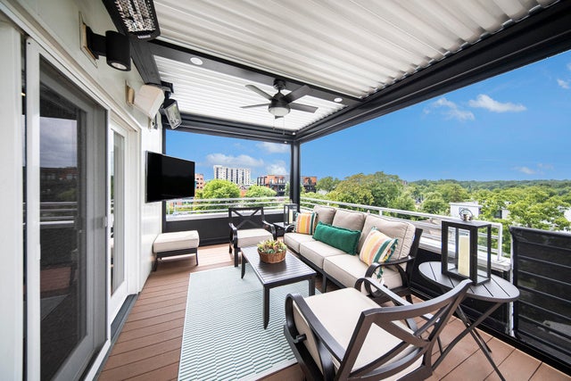 121 W Kingsley Unit: 502, Ann Arbor city