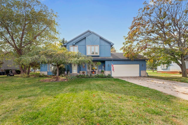 2225 Silvermaple Court, Wixom city