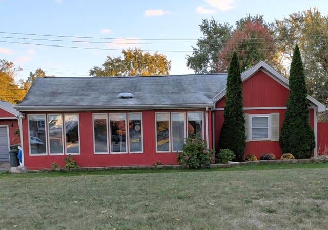 29055 Pennsylvania Road, Huron charter township