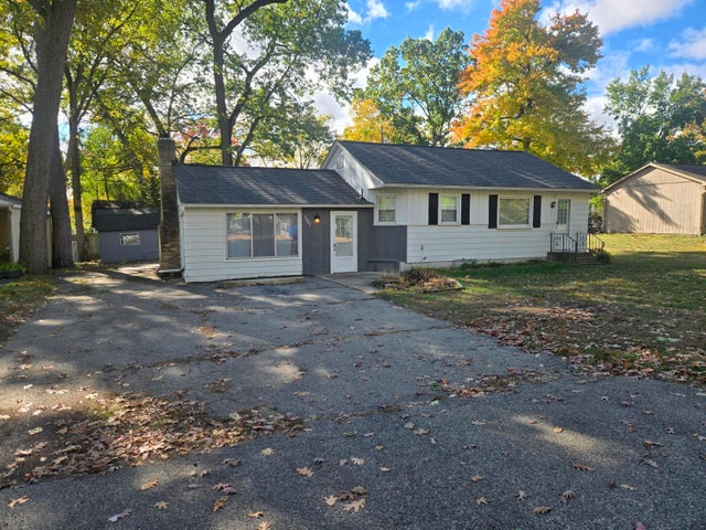 5667 Brunswick Boulevard, Waterford charter township