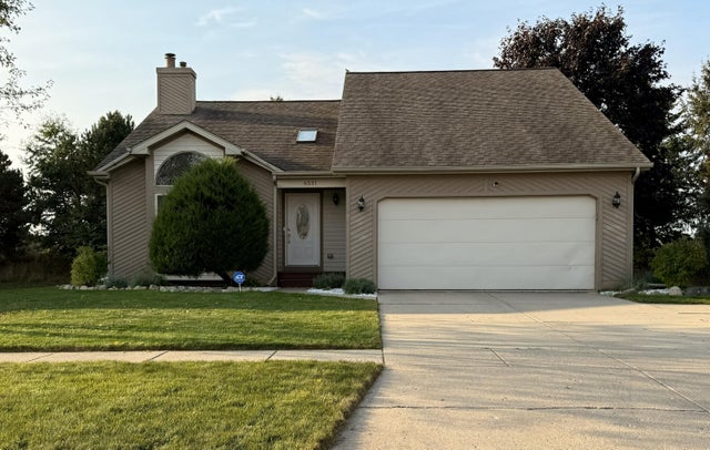 6531 Windsong Way, Delta charter township