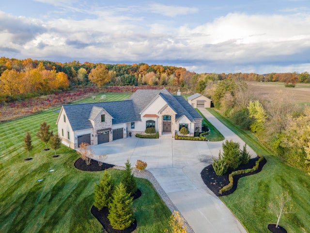 94 W Willis Road, York charter township