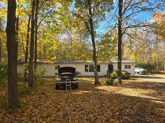 9450 Whittaker Road, Augusta charter township