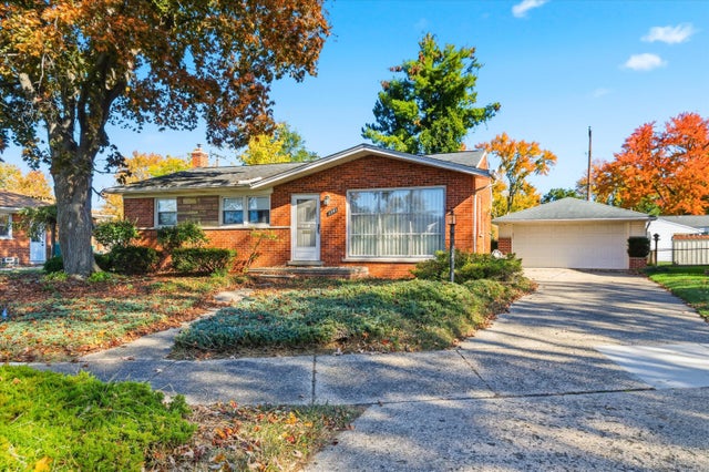 1341 Molner Court, Ypsilanti charter township