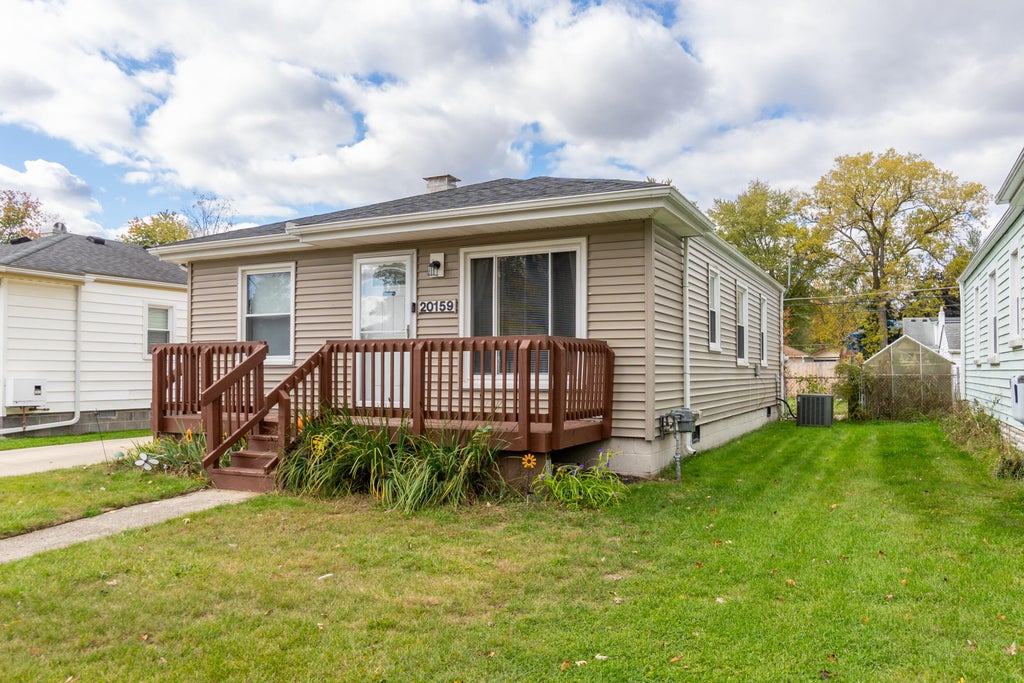 20159 Deering Street, Livonia city