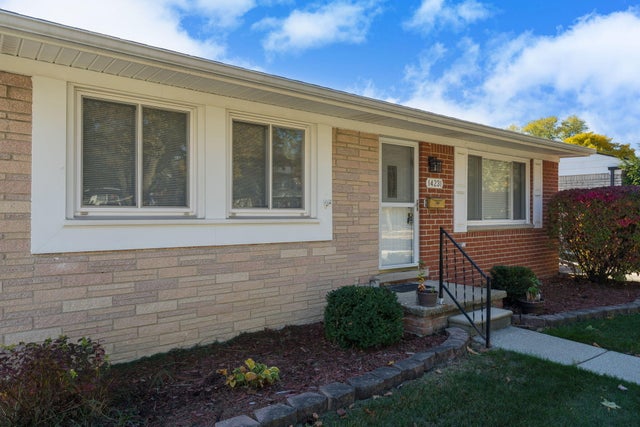 14231 Borgman Street, Oak Park city