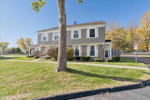 23675 Stonehenge Boulevard, Novi city