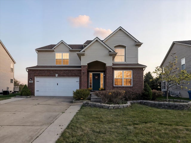 8280 S Warwick Court, Superior charter township