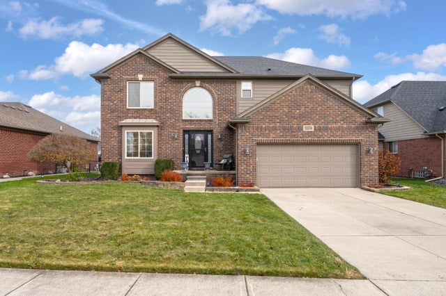 53374 Crawford Drive, Chesterfield township