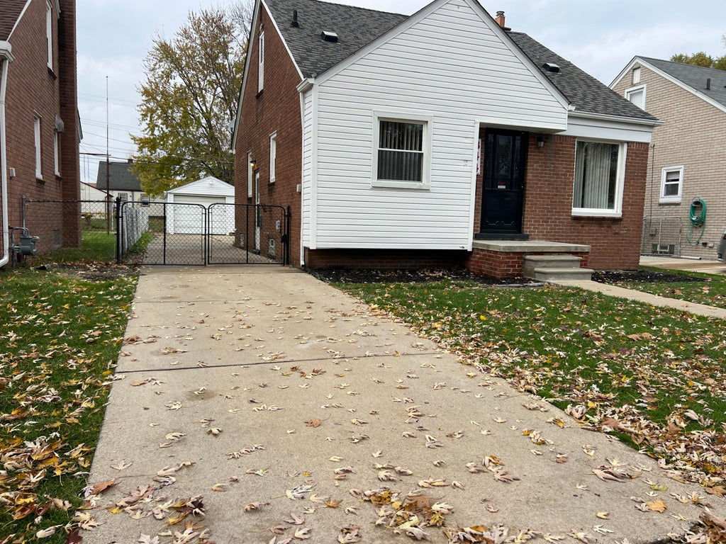 844 Harrison Boulevard, Lincoln Park city