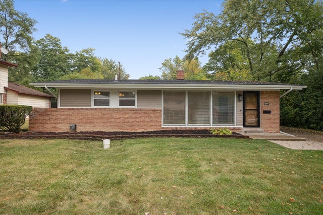 29484 Spring Hill Drive, Southfield city