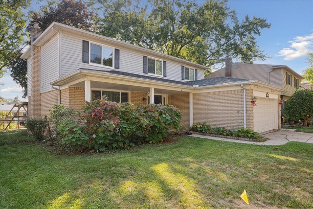 43009 Arlington Road, Canton charter township