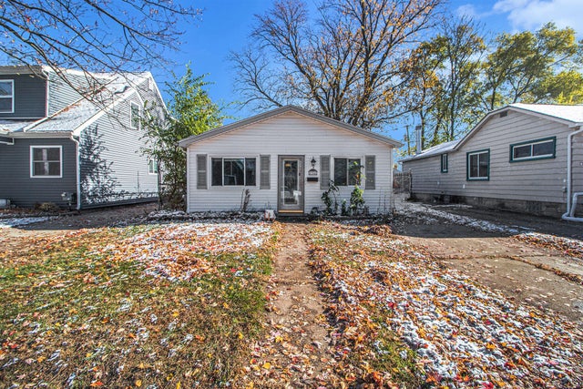 27042 Brettonwoods Street, Madison Heights city