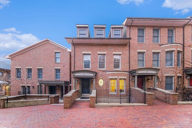 140 Ashley Mews Drive, Ann Arbor city