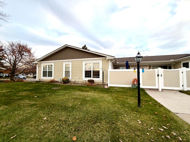 22727 Renford Street, Novi city