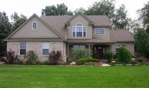 2384 Hay Creek Drive, Hamburg township