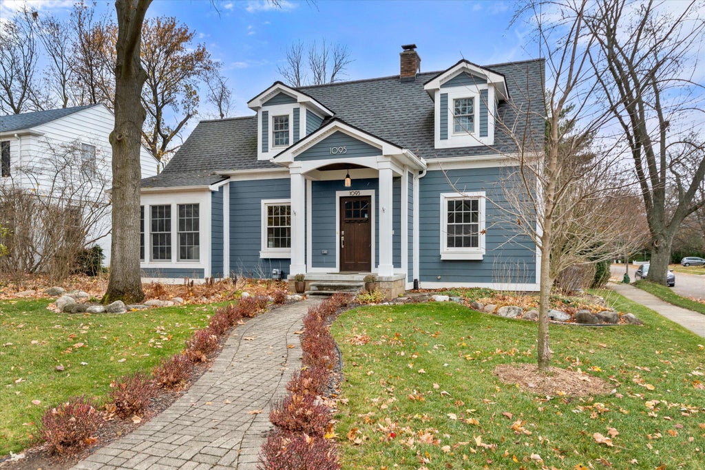 1095 Roosevelt Street, Plymouth city